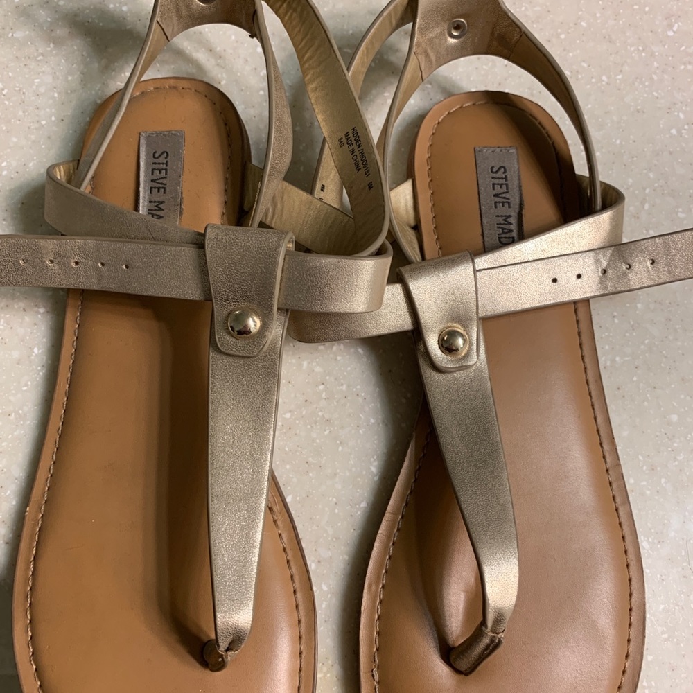 Steve Madden sandals size 9